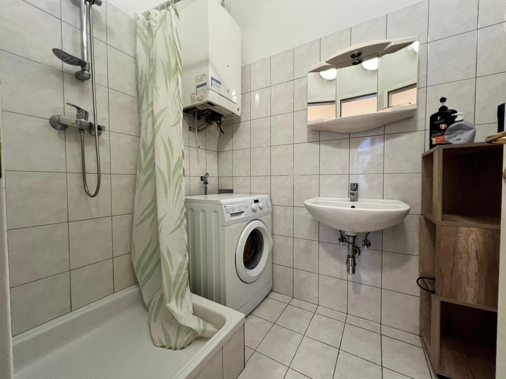 Charming 1Br Apartment Perfect For Long Stays Wenen Buitenkant foto