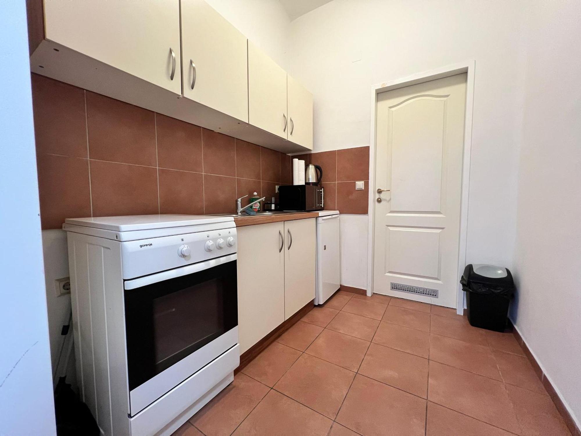 Charming 1Br Apartment Perfect For Long Stays Wenen Buitenkant foto