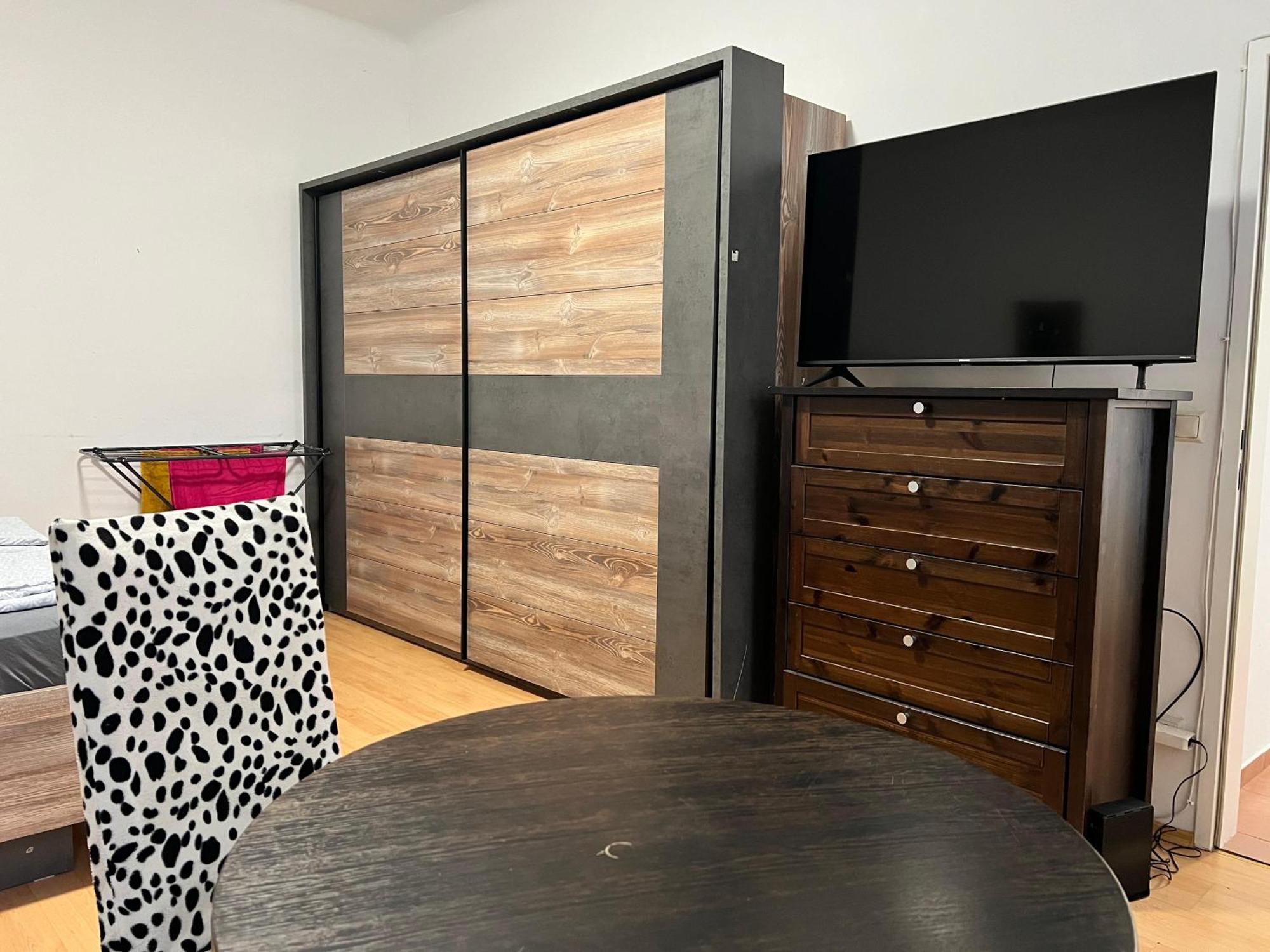 Charming 1Br Apartment Perfect For Long Stays Wenen Buitenkant foto